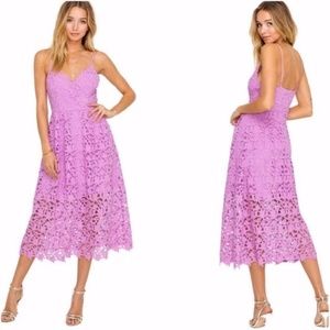 NWOT ASTR The Label Lilac Lace Midi Dress M